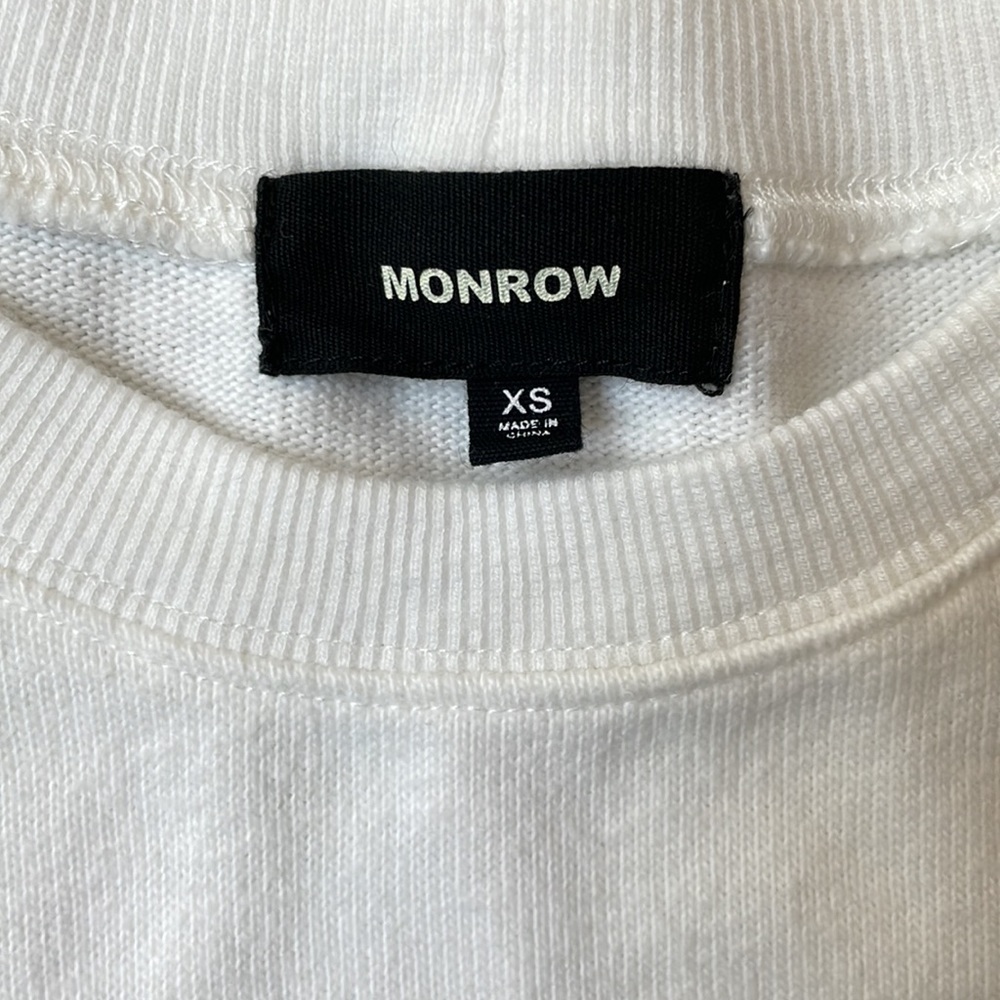 Monrow Cut-off Raglan Tee - Picture 9 of 11